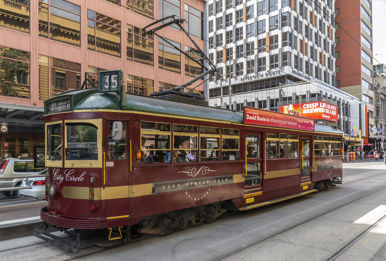Flinders Street Tram - Melbourne