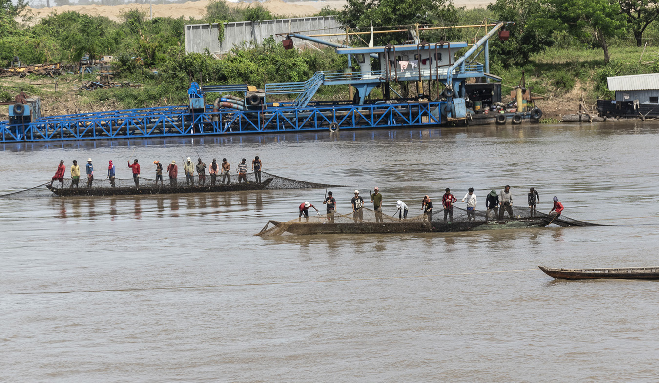 Fishing the Mekong