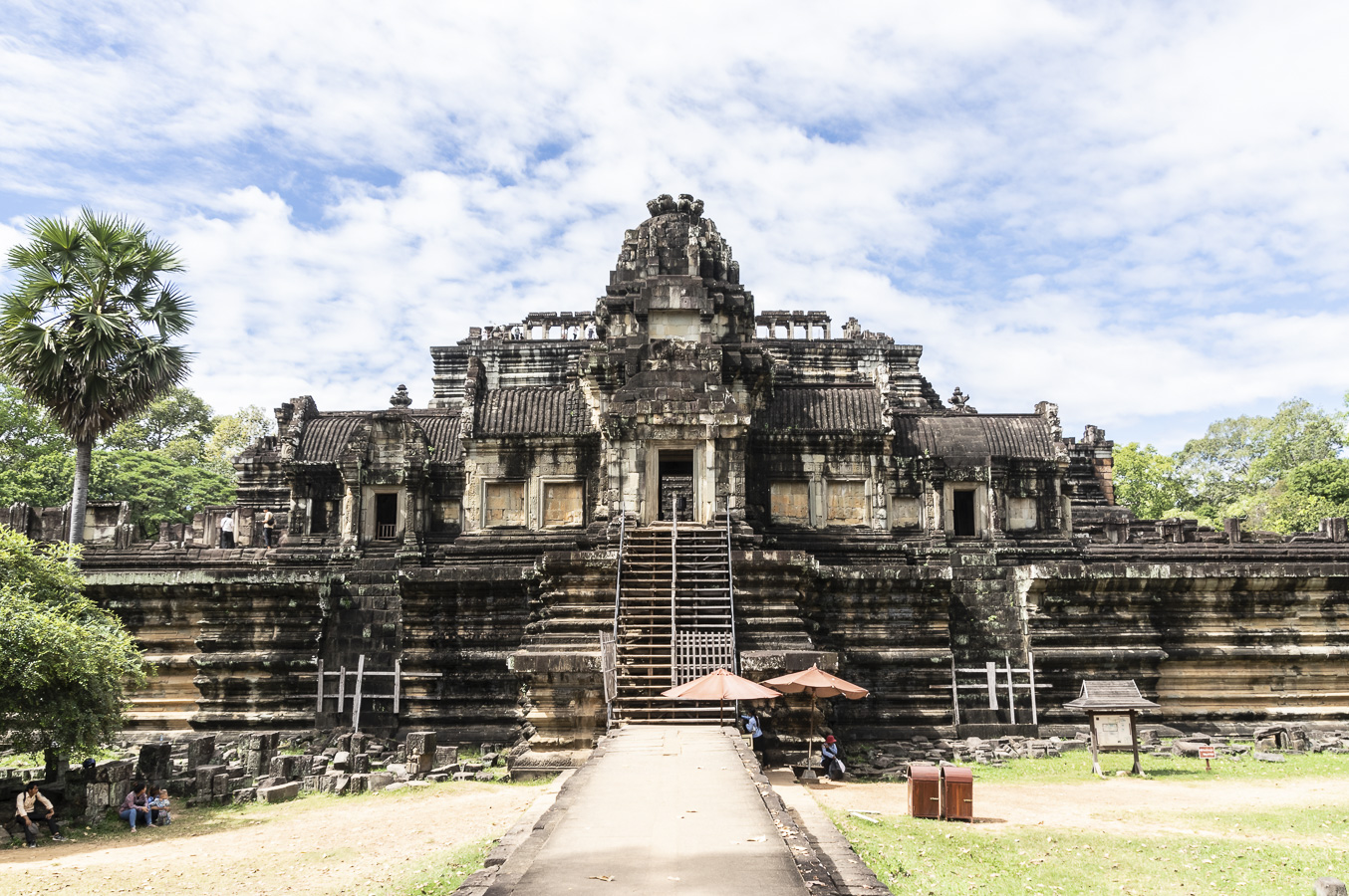 Angkor Thom Temple & the Bayon