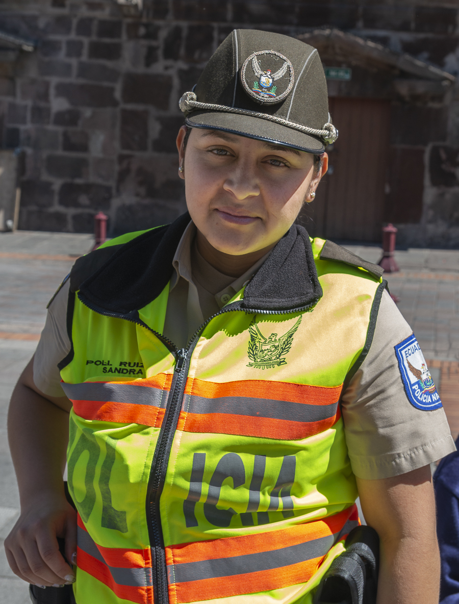 Quito Policewoman