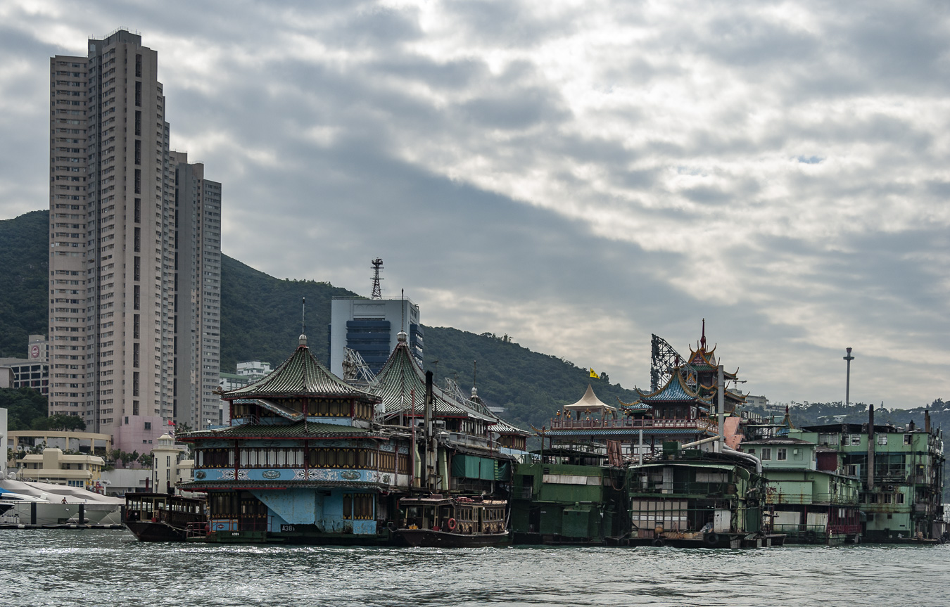 Tour of Hong Kong Harbour