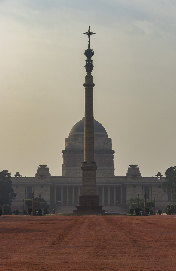 Rashtrapati Bhavan & Jaipur Column - Delhi
