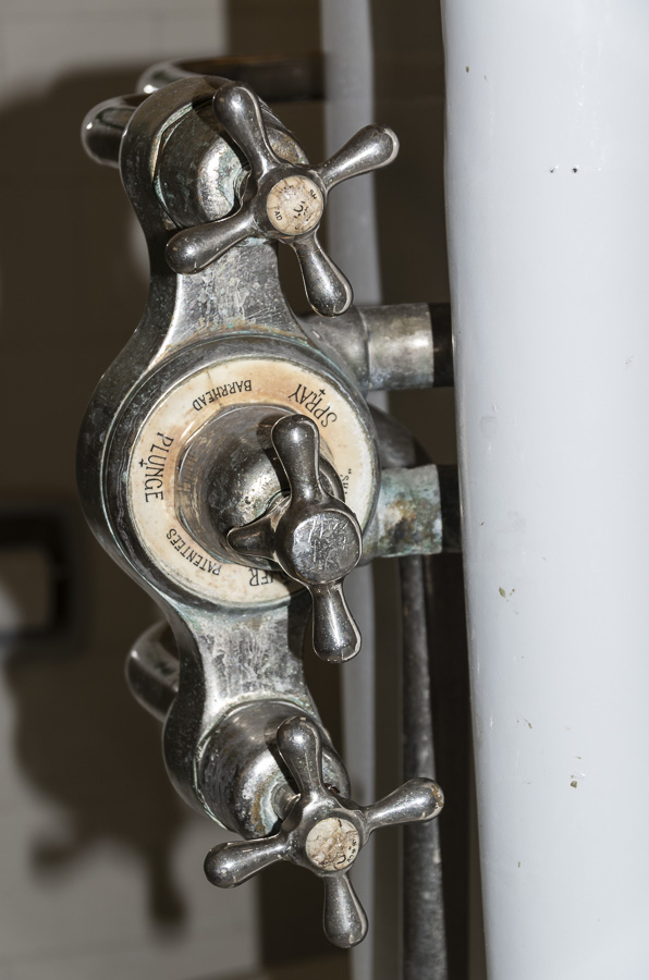 Antique Bathroom - Lalita Palace Hotel, Mysore