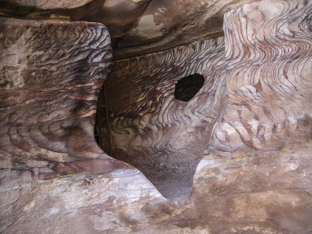 Sandstone/Quartz Rock Formation - Petra