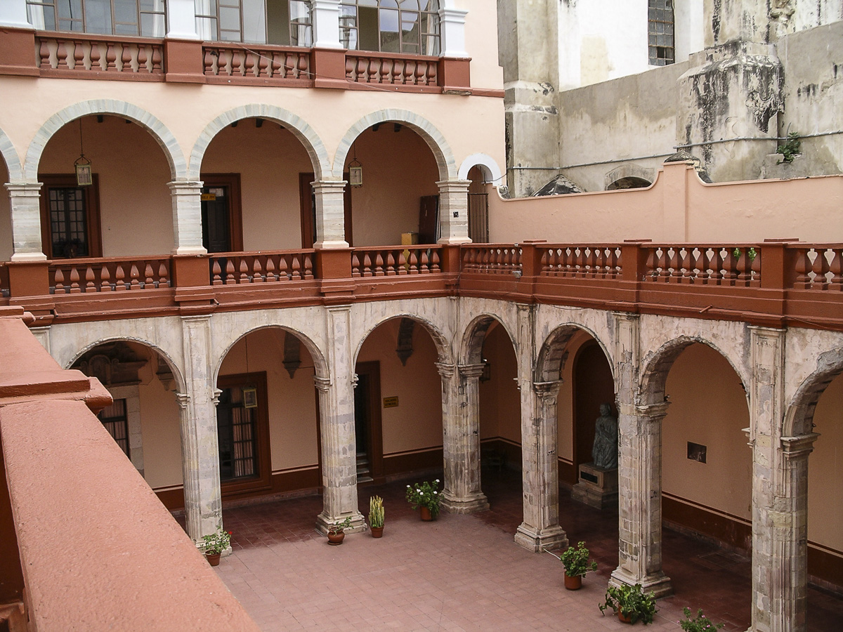 Courtyard - Guanajuato