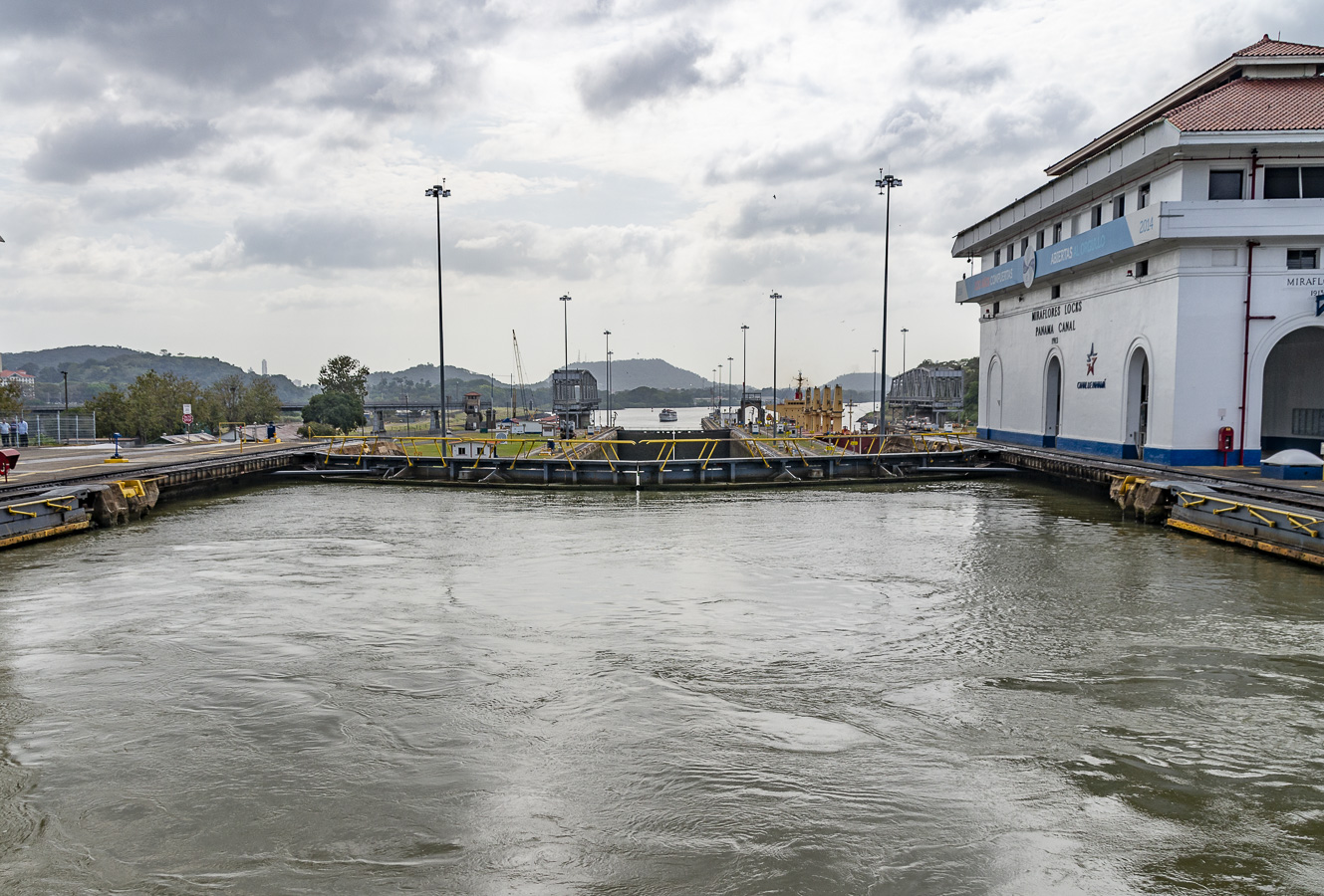 Miraflores Lock