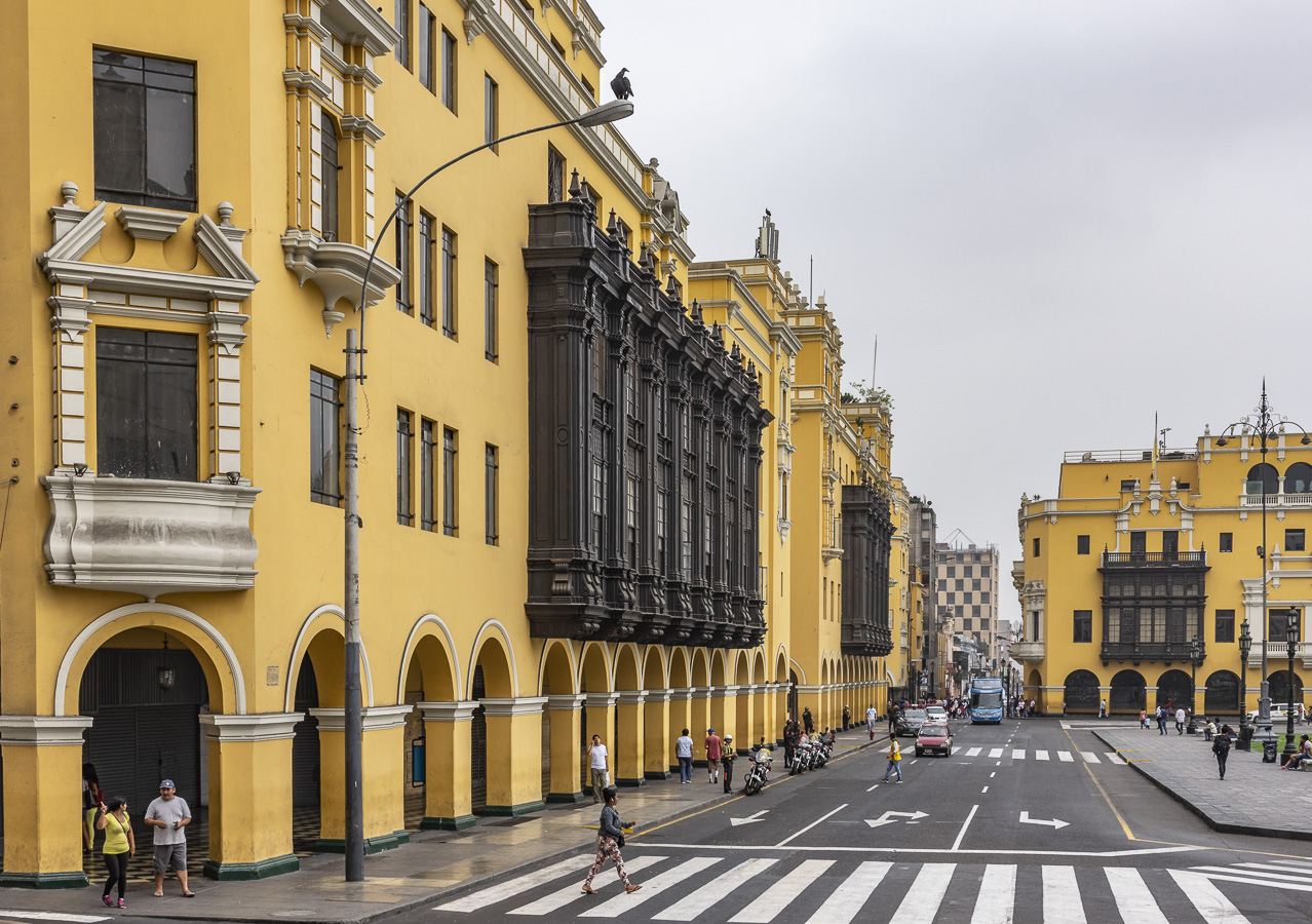 Spanish Colonial Architecture - Central Lima