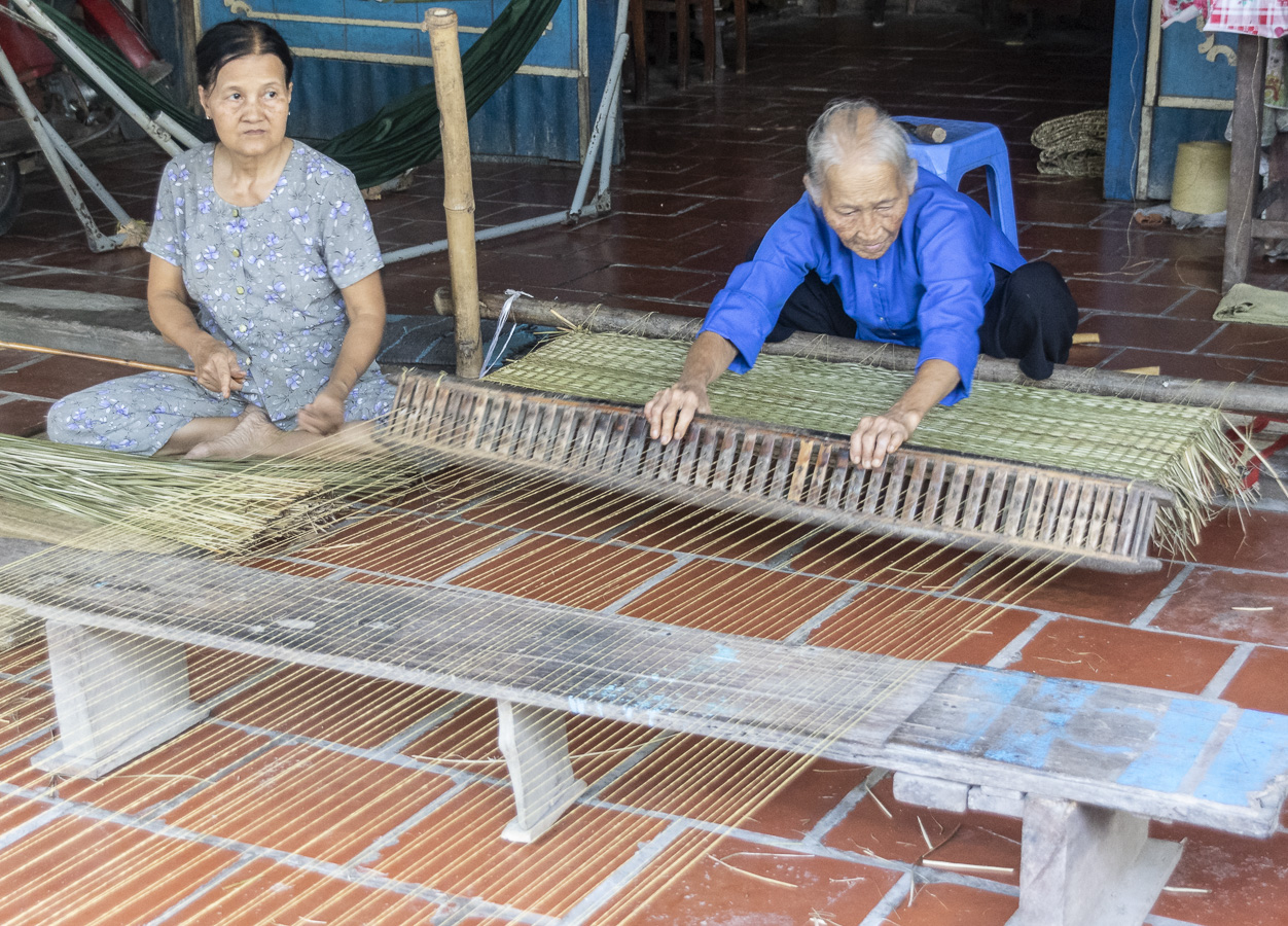 Making Rattan Mats - Binh Thanh Island